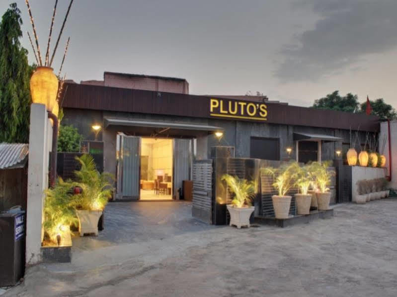 Hotel Pluto'S New Delhi Exterior photo
